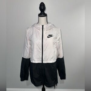 Black and White Size Small Nike Windbreaker